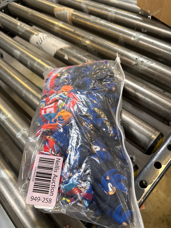 Photo 1 of Youth Boys Sonic the Hedgehog Boxer Brief Underwear 5-Pack - Speedy Comfort for Gamers-8 Multicolored