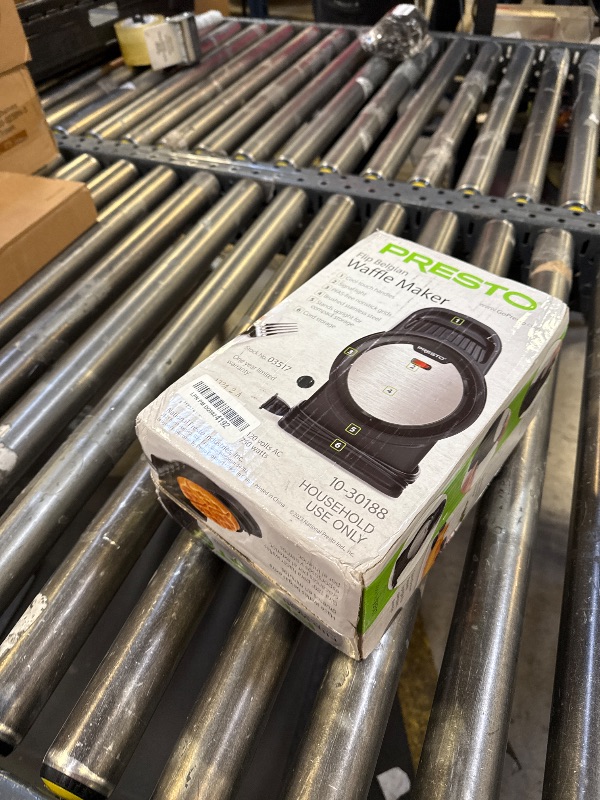 Photo 1 of Presto 03517 Flip Belgian Waffle Maker