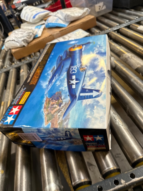 Photo 1 of TAMIYA 60327 1/32 Vought F4U-1D Corsair Plastic Model Airplane Kit for 168 months to 1200 months