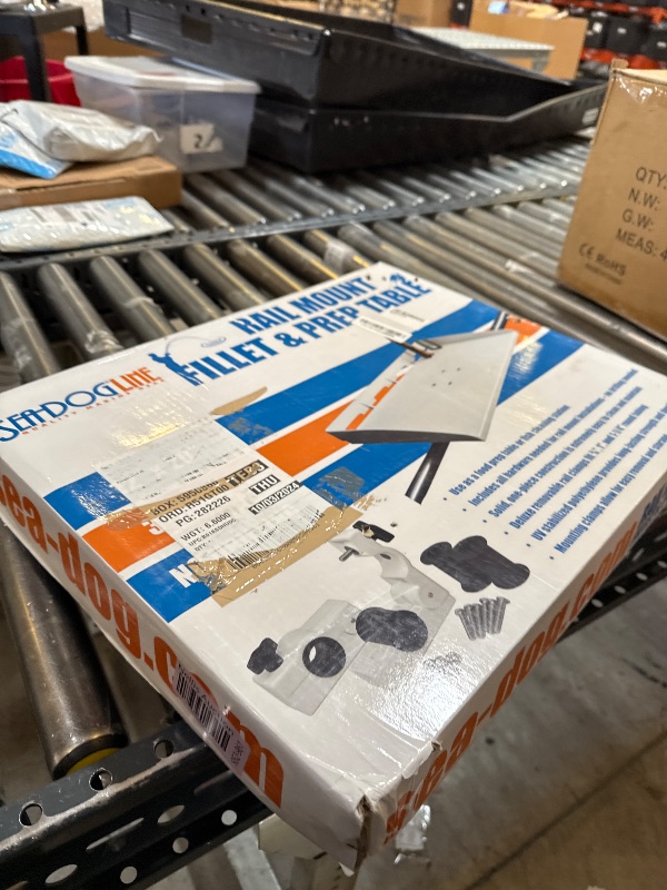 Photo 1 of Sea Dog 326520-3 Fillet Prep Table with Round Tube Rail Mount - 20" (Medium)