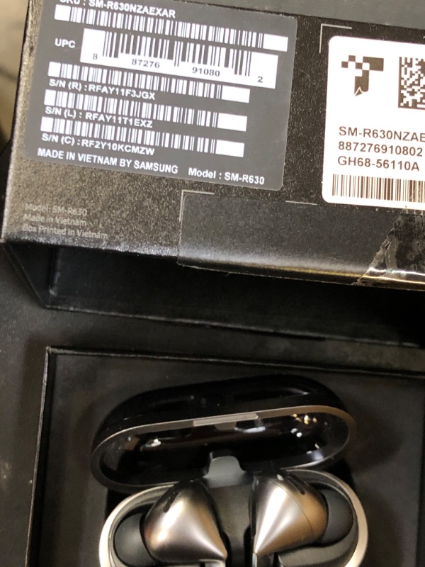 Photo 1 of SAMSUNG Galaxy Buds 3 Pro AI True Wireless Bluetooth Earbuds, Noise Cancelling, Sound Optimization, Redesigned Comfort Fit, Silver [US Version, Amazon Exclusive, 2Yr Warranty]