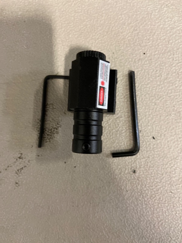Photo 1 of Compact Tactical Red/Green Beam Laser Sight,Laser Dot Sight Scope for Rifles Pistols Handguns fits Standard 20mm/11mm Picatinny Rail Mount