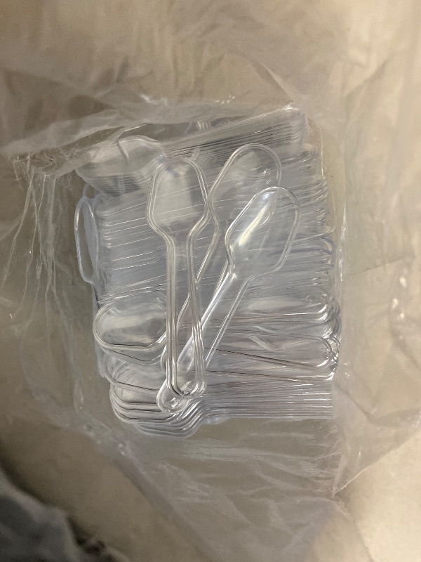 Photo 1 of 1Pack (500pcs) Disposable Clear Plastic Mini Spoon Best for Jelly/Pudding/Yogurt/Ice Cream/Desert/Cake/Appetizer