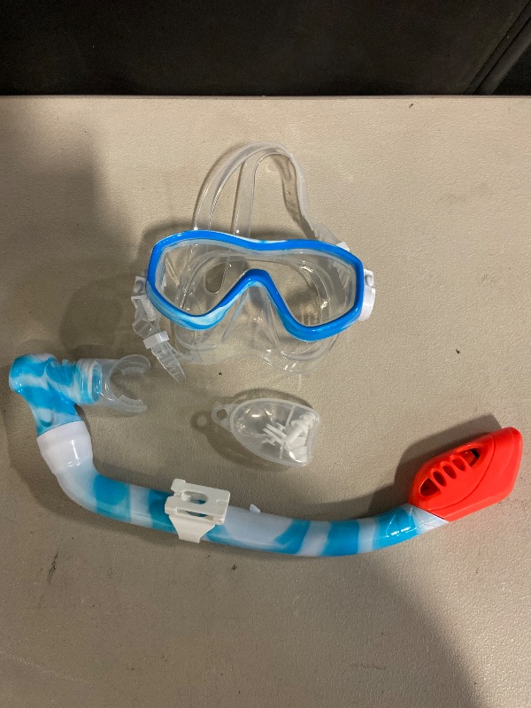 Photo 1 of GoseWave Snorkeling Gear for Kids, Kids Snorkel Set for Ages 5-15, Anti-Fog Diving Mask and Dry Top Snorkel Set, Unisex Swimming Goggles with Nose Cover
