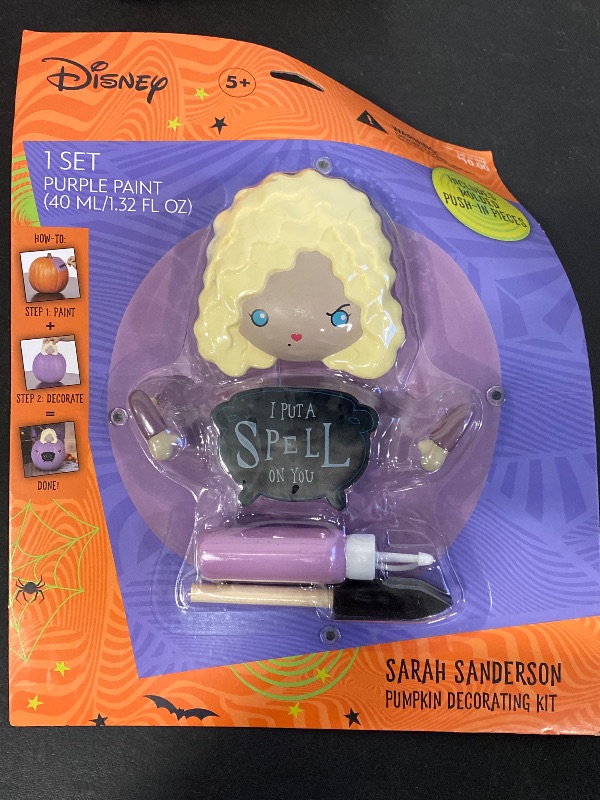 Photo 1 of Disney Hocus Pocus Sarah Sanderson Pumpkin Decorating Kit Halloween Fall NIB