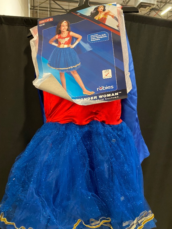 Photo 1 of (L) Kids' DC Comics Wonder Woman Cassic Halloween Costume