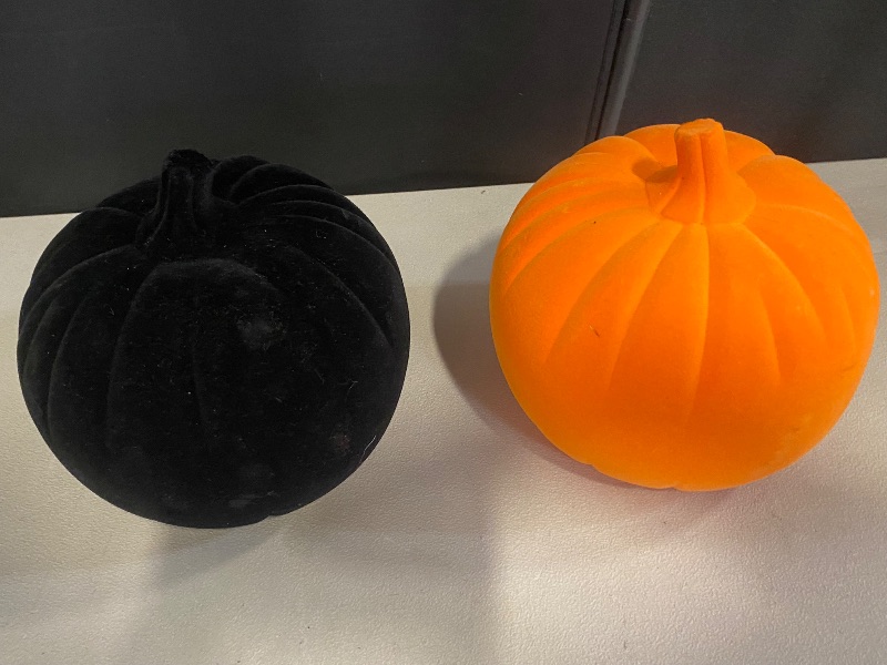 Photo 1 of 4 Halloween Velvet Indoor Decor 2 Pumpkin 2 Skull Heads 