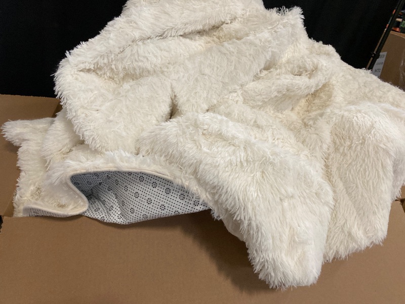 Photo 1 of Fluffy Shag Area Rugs 5x7 for Living Room Bedroom, Soft Fuzzy Shaggy Carpet Rugs for Girls Boys Kids Indoor Floor Nursery Home Decor, Cream White