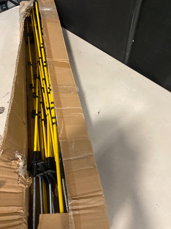 Photo 1 of 46 Inches Fiberglass Step in Electric Fence Posts,Temporary Fence Stakes for Cows,Sheep and Animals Fence,Snow Fence, Garden Protection,Portable Fence Ideal for Electric Fencing-20 Posts