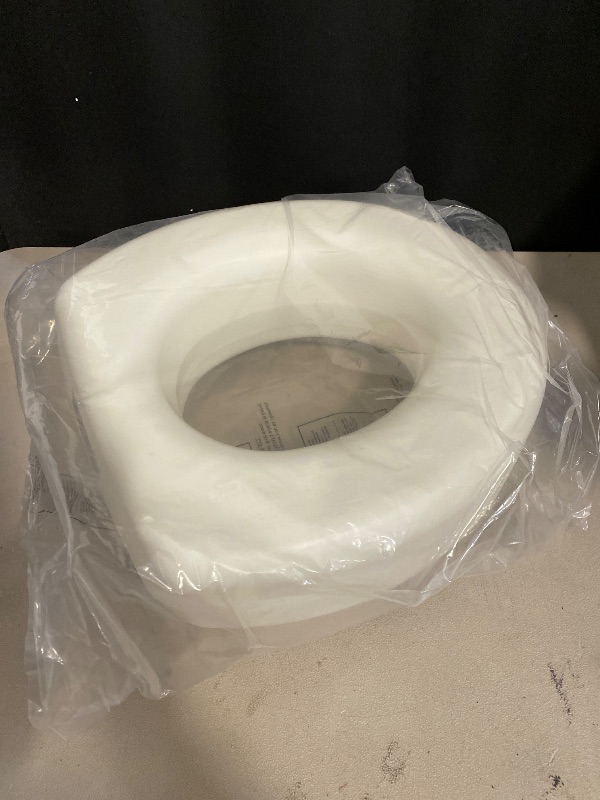 Photo 1 of 770-610 4 Inch Portable Raised Toilet Seat Riser, Elevated Toilet Seat for Seniors