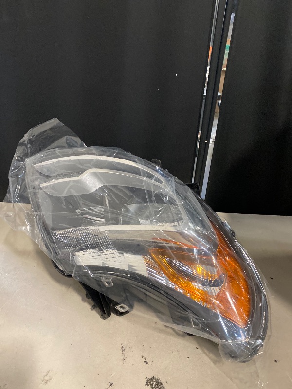 Photo 1 of Headlight Assembly for Ram ProMaster 1500 2014 2015 2016 2017 2018 2019 for Ram ProMaster 2500 2014 2015-2019 for Ram ProMaster 3500 2014-2019 1x Replacement 4725945AJ
