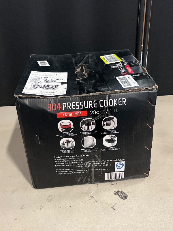 Photo 1 of Pressure Cooker 12 QT, Stainess Steel Pressure Canner 12 Quart, Explosion-Proof Cookware, Rotating Lock/Unlock Lid, One-handed lid opening, Thickened Silicone Ring And Anti-scald Handle, Silver