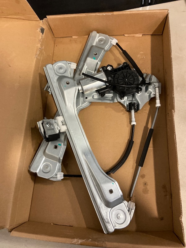Photo 1 of A-Premium Electric Power Window Regulator with 2-Pin Motor Compatible with Chevrolet Volt 2011 2012 2013 2014 L4 1.4L Hatchback Front Right Passenger Side