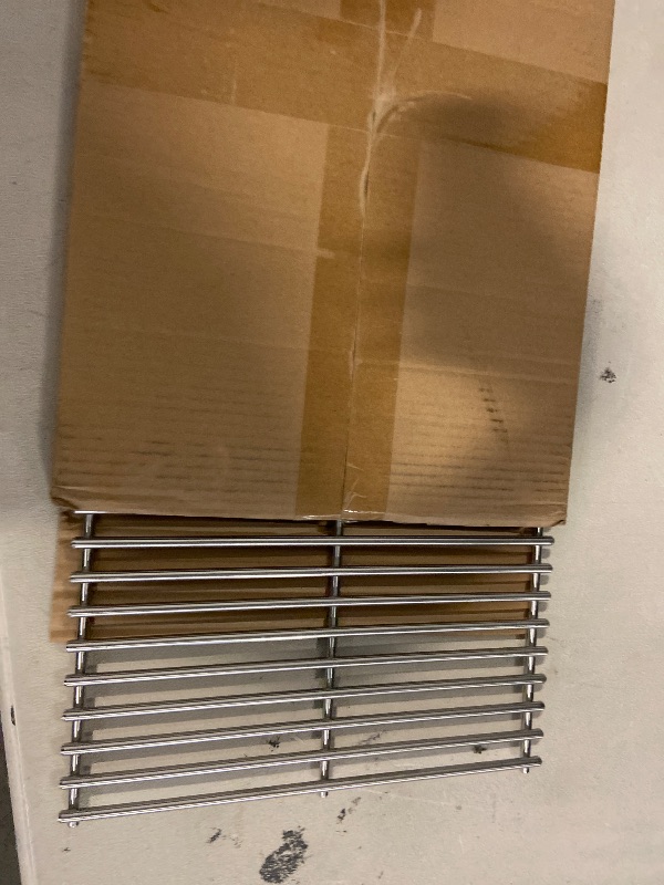 Photo 1 of SE4011 (1-Pack) 20" x 12.5" Stainless Steel Cooking Grid Grates Replcement for Broilmaster P4, D4, G4
