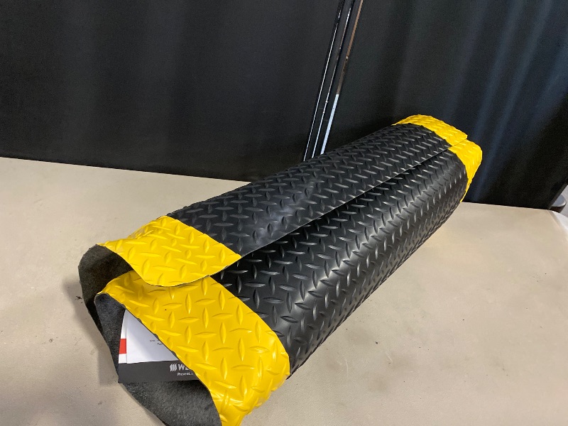 Photo 1 of Wearwell UltraSoft Diamond-Plate SpongeCote Mat - Black/Yellow. Anti-Fatigue Workstation Mat. 3' W x 5' L x 15/16" Thickness. Nitricell Sponge. Pre-Beveled Edge. For Industrial Use (414.1516x3x5BK)
