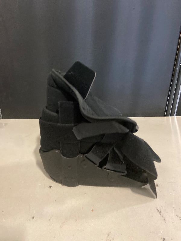 Photo 1 of United Ortho USA14115 Short Air Cam Walker Fracture Boot, Medium, Black