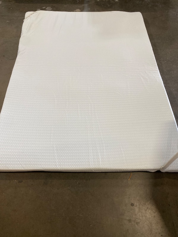 Photo 1 of Full - SINWEEK 3 Inch Gel Memory Foam Mattress Topper Full Size, Ventilated High Density Pad for Back Pain, Bed Topper with Removable Soft Cover, CertiPUR-US Certified