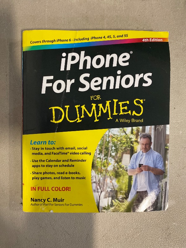 Photo 1 of Iphone for Seniors for Dummies (For Dummies Series)