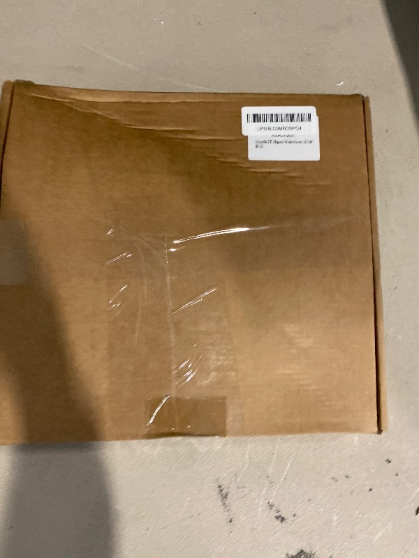 Photo 1 of Magnetic Window Screen Frame/Adjustable Window Screen mesh Gauze Link Frame is Suitable for All Kinds of Soft Gauze Conveniently Operate on a Solid Surface of Metal/Wood/Plastic, etc.