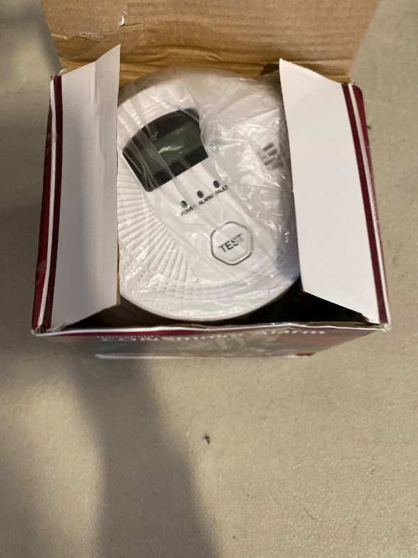 Photo 1 of 3 Pack Combination Photoelectric Smoke and Carbon Monoxide Alarm Detector with Digital Display; Battery-Operated Smoke Carbon Monoxide Alarm