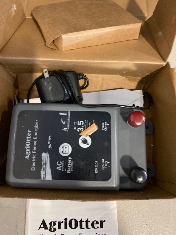 Photo 1 of Electric Fence Energizer 20 Acre 2 in 1 Powered by Battery or AC Outlet 10000V 2J Pulse Electric