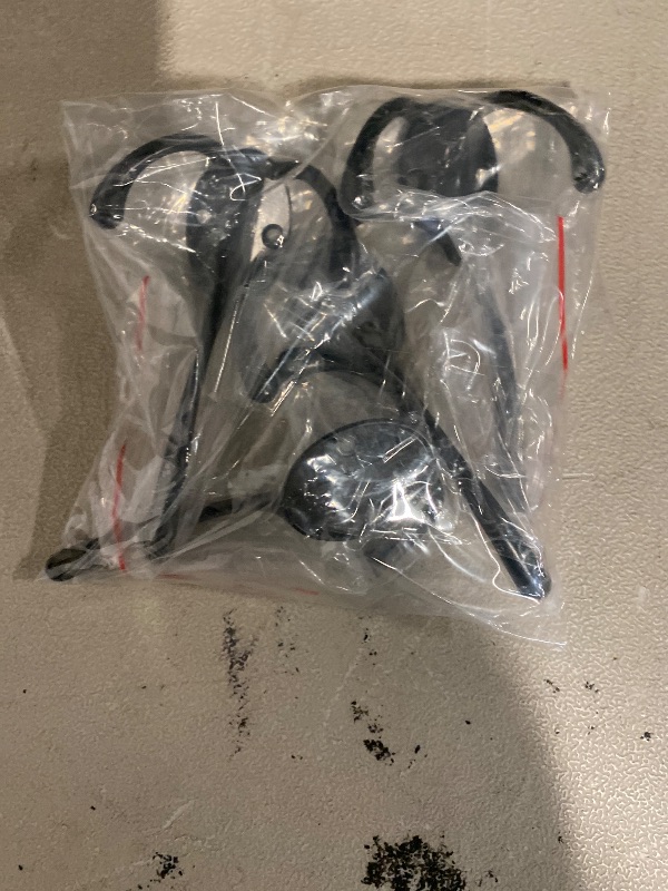 Photo 1 of qiuqiu Clothes Hooks Heavy Duty 4 Piece Wall Hook, Three Claw Hardware, Antique Coat Rack, Used for Coats, Scarves, etc.