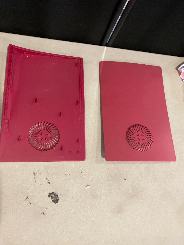 Photo 1 of Faceplate with Cooling Vents and Dust Filter for PS5 Disc Edition DOBEWINGDELOU Face Plate Console Cover Replacement Side Plate Shell Dustproof Accessories ABS Case Cosmic Red