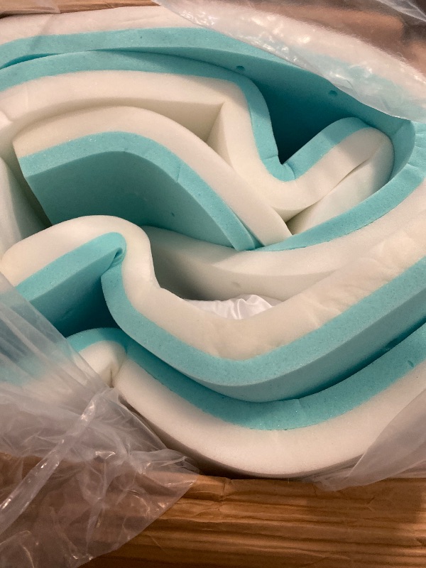 Photo 1 of Cooling Gel Memory Foam and 2'' Pillow Top Mattress Pad Cover for Pressure Relief, King