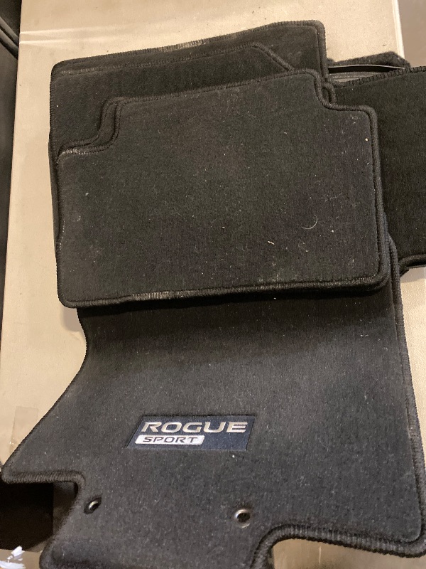 Photo 1 of 5 Pcs OEM NEW 2017-2018 Nissan Rogue Sport BLACK Carpet Floor Mats Set