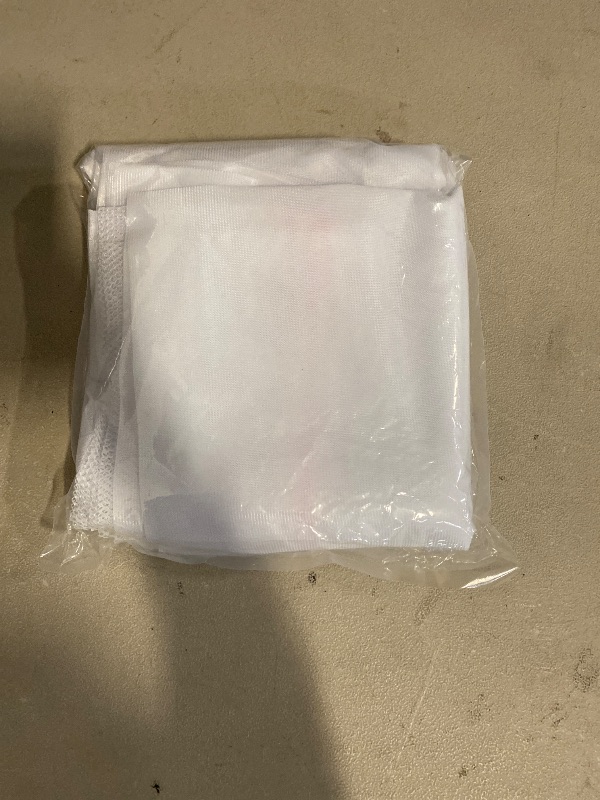 Photo 1 of Extra Large Mesh Laundry Bags Washing Bag 2Pack Delicates Bag and Zipper Laundry Bag Jumbo for Washing Machine Large Mesh Bags for Blankets, Bedding, Coats, Toys (2PCS-XXXL)