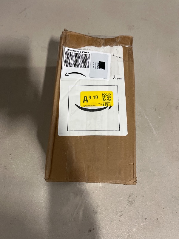 Photo 1 of Candle Holders - Candlestick Holders Decorative LHQOO Metal Vintage Candle Holder with Non-Slip Base, Available for Home Decor, Wedding, Dinning, Party, Anniversary (Medium Size)