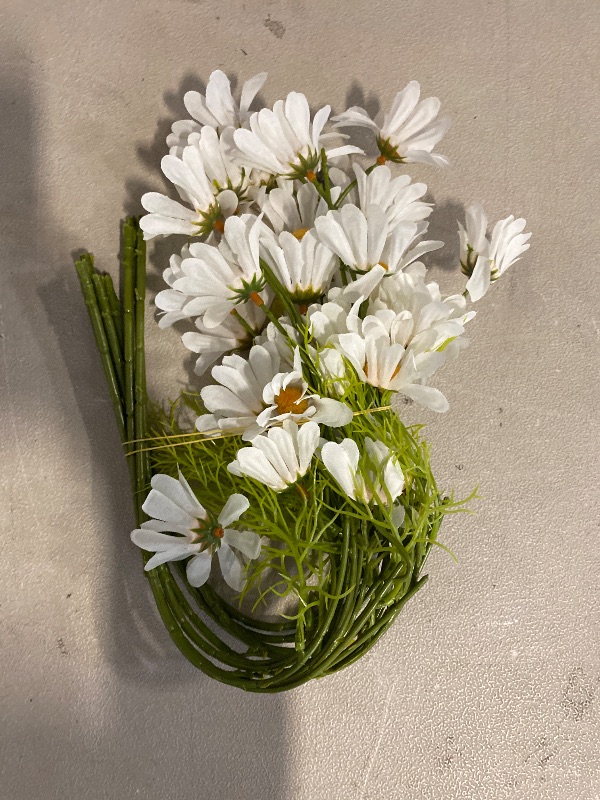 Photo 1 of Artificial Flowers 8 Bundles 20” White Artificial Daisy Flowers UV Resistant Outdoor Fake Wildflowers with Stems Faux Greenery Shrubs Plants Arrangements for Home Garden Vase Decor