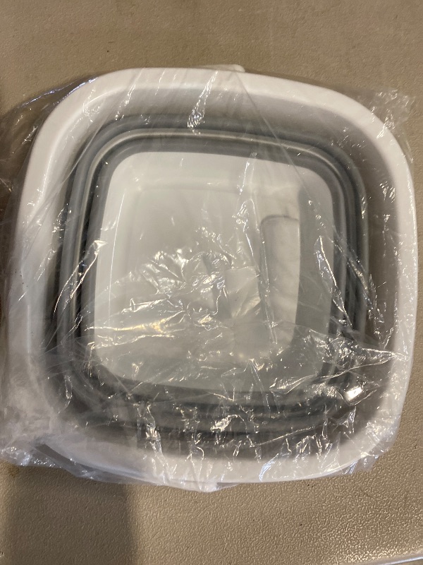 Photo 1 of Car Wash Bucket 5L, Collapsible Bucket for Cleaning Supplies, Folding Mop Buckets Water Storage Containers for Camping Gardening Finishing Beach Outdoor RV Sink Wash Basin Ice Tub Swamp Emergency Prep