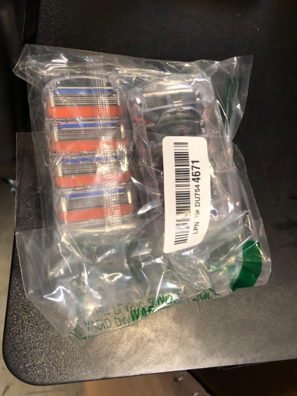 Photo 1 of Razor Blade Shaving Razor Blade Refills Lubrastrip for a More Comfortable Shave, Orange New Version