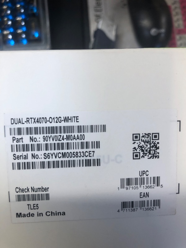 Photo 1 of ASUS Dual GeForce RTX™ 4070 White OC Edition 12GB GDDR6X (PCIe 4.0, 12GB GDDR6X, DLSS 3, HDMI 2.1, DisplayPort 1.4a, 2.56-Slot Design, Axial-tech Fan Design, 0dB Technology, and More)