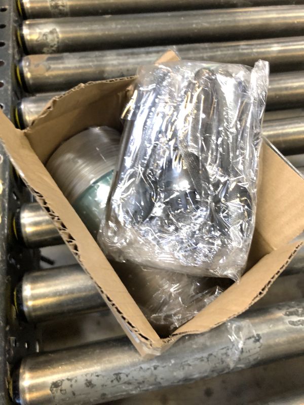 Photo 1 of Aluminum Baking Cups
