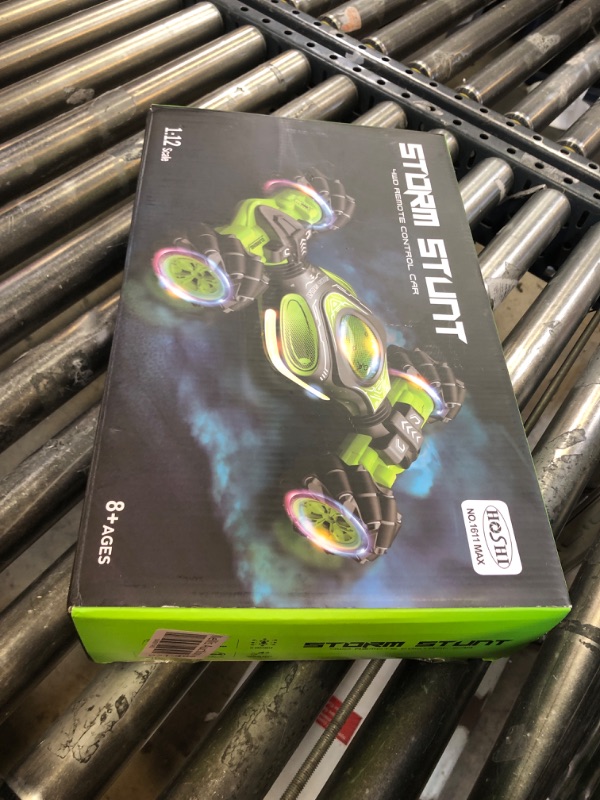 Photo 1 of XUERENTECH RC Car Gesture Hand Gesture Sensing RC Stunt Car Double-Side Flip 360° All-Round Rotation Drift Twist with Light Music for Boys Kids Birthday Xmas Gift
