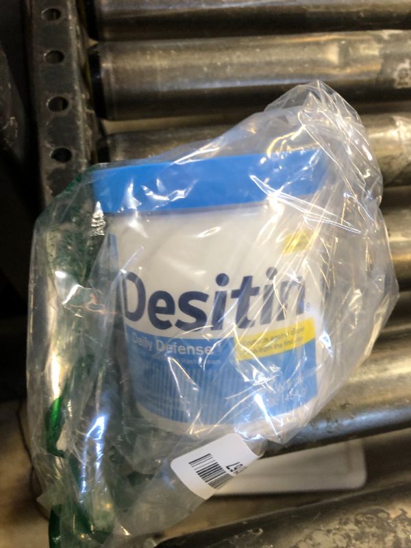 Photo 1 of Desitin Daily Defense Baby Diaper Rash Cream with 13% Zinc Oxide, Barrier Cream to Treat, Relieve & Prevent Diaper Rash, Hypoallergenic, Dye-, Phthalate- & Paraben-Free, 16 oz