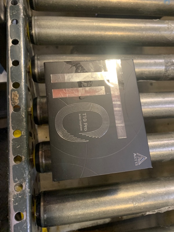 Photo 1 of ARTTI T10 Pro Wired Headphones, in-Ear Monitor Earphones, Dual Magnetic Circuit 14.2mm Planner Driver HiFi Earbuds, Full Metal Housing Gaming IEM, 3.5mm&4.4mm 2-in-1 Detachable OFC Cable (Silver)