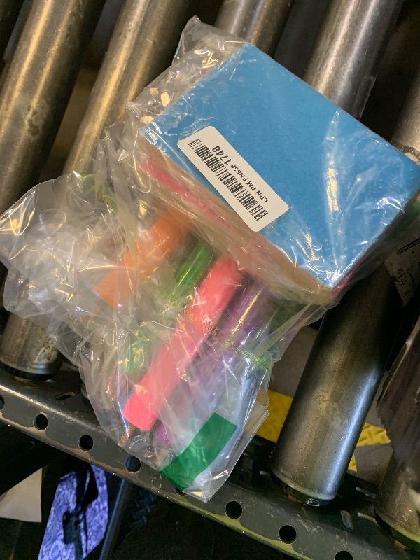 Photo 1 of 7 PCS Parrot Perch Stand Natural Wood Bird Perch Stand Platform Paw Grinding Sticks Cage Accessories Exercise Toys for Budgies Parakeets Cockatiels Conures Lovebirds