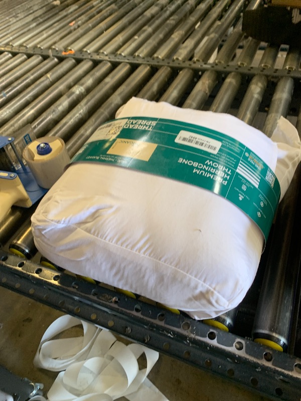 Photo 1 of THREAD SPREAD Knitted Geometric Herringbone Pattern Handwoven Blanket 100% Extra Long Staple Cotton - Soft & Cozy Thermal All Season Throw for Bed Couch Chair Outdoors (King/Cal King, Beige)