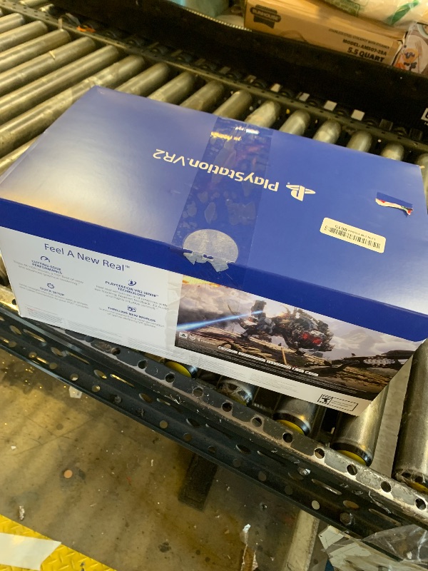 Photo 1 of PlayStation VR2 Horizon Call of The Mountain™ Bundle (PSVR2)