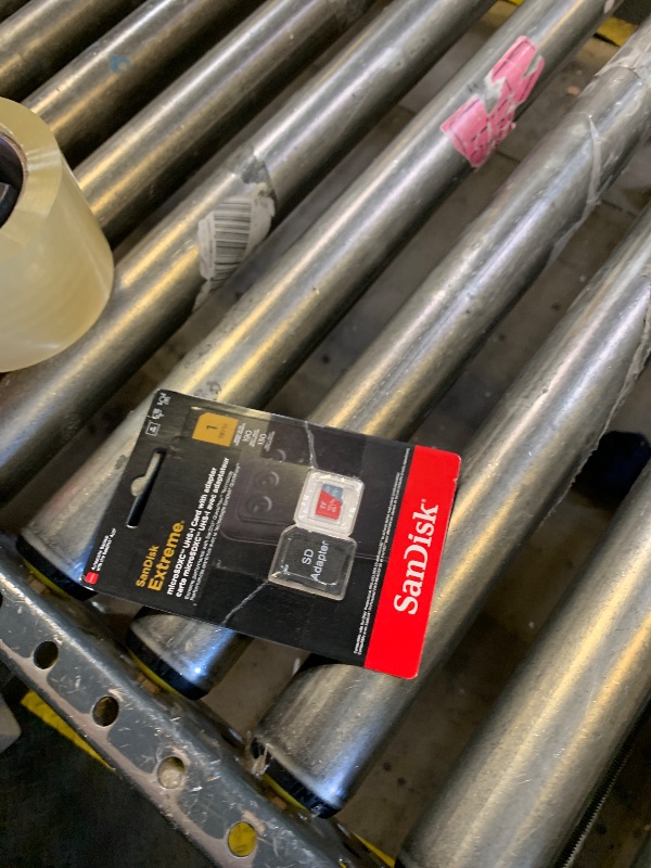 Photo 1 of SanDisk 1TB Extreme microSDXC UHS-I Memory Card with Adapter - Up to 190MB/s, C10, U3, V30, 4K, 5K, A2, Micro SD Card- SDSQXAV-1T00-GN6MA, Gold/Red