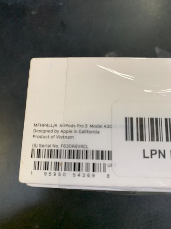 Photo 1 of Apple AirPods Pro 3 Wireless Earbuds, Active Noise Cancellation, Live Translation, Heart Rate Sensing,Hearing Aid Feature,Bluetooth Headphones,Spatial Audio, High-Fidelity Sound, USB-C Charging, White