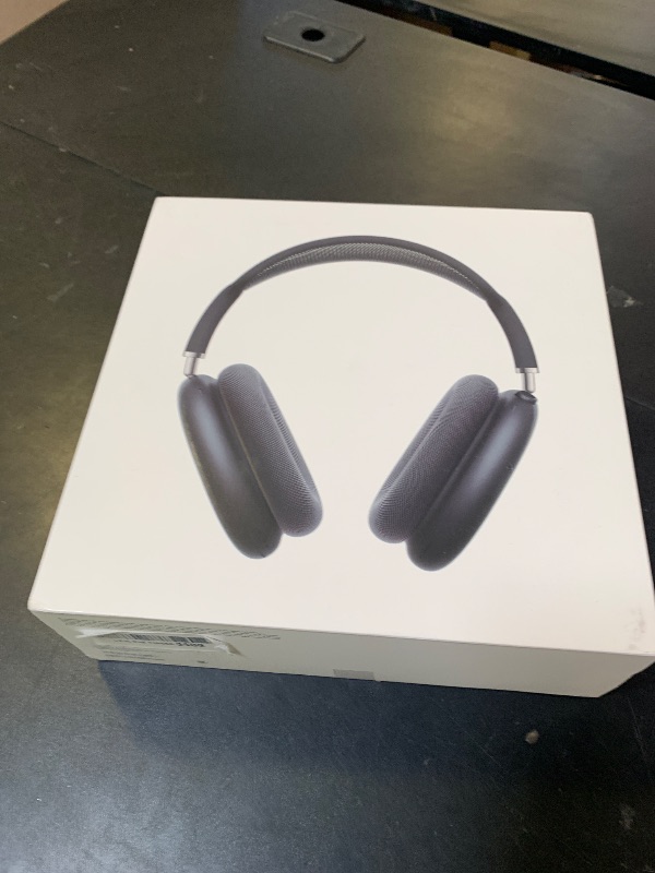 Photo 1 of Apple AirPods Max Wireless Over-Ear Headphones, Pro-Level Active Noise Cancellation, Transparency Mode, Personalized Spatial Audio, USB-C Charging, Bluetooth Headphones for iPhone - Midnight (MINOR DAMAGE)