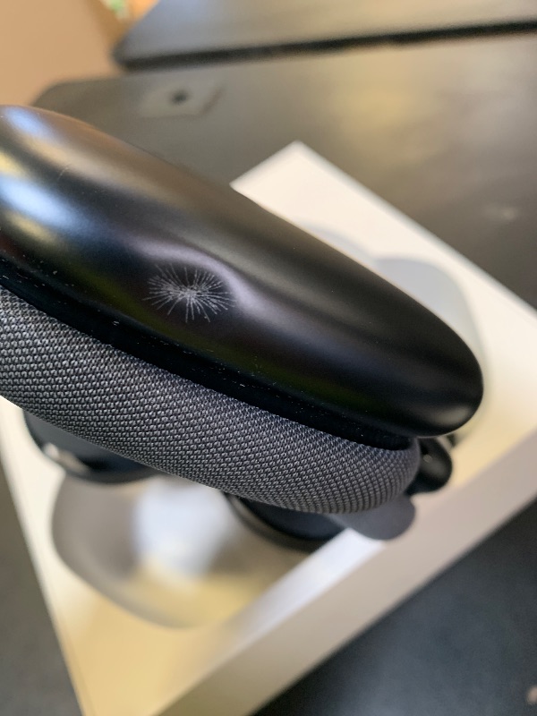 Photo 1 of Apple AirPods Max Wireless Over-Ear Headphones, Pro-Level Active Noise Cancellation, Transparency Mode, Personalized Spatial Audio, USB-C Charging, Bluetooth Headphones for iPhone - Midnight (MINOR DAMAGE)