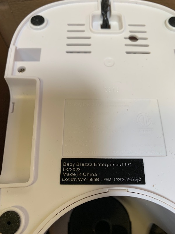Photo 1 of Baby Brezza Formula Pro Mini Baby Formula Mixer Machine Fits Small Spaces and is Portable for Travel– Bottle Makers Makes The Perfect Bottle for Your Infant On The Go, White