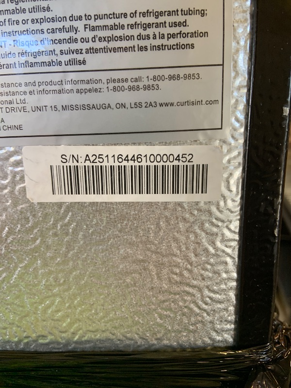 Photo 1 of Refrigerator with freezer top