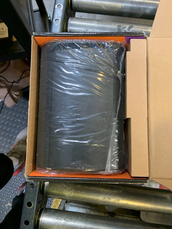 Photo 1 of Arris (G18) - Cable Modem Router Combo - Fast DOCSIS 3.1 Multi-Gigabit WiFi 6 (AX1800), Approved for Comcast Xfinity, Cox, Spectrum & More