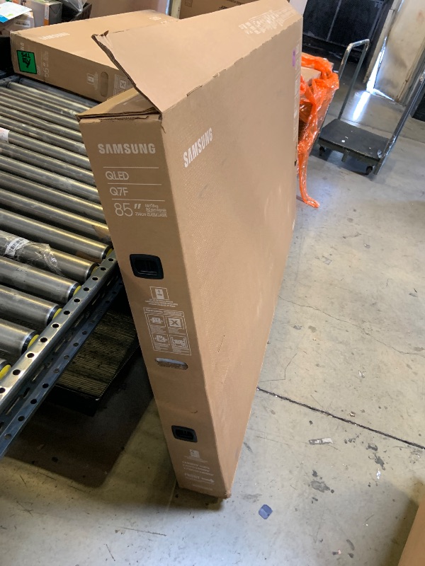 Photo 1 of Samsung 85-Inch Class QLED Q7F Series Samsung Vision AI Smart TV (2025 Model, 85Q7F) Quantum HDR, Object Tracking Sound Lite, Q4 AI Gen1 Processor, 4K upscaling, Gaming Hub, Alexa Built-in